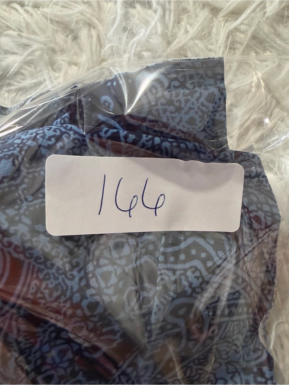 Susan Graver Womens Liquid Knit Paisley Patchwork Top Size XL Tiered Blue Black - Picture 7 of 7